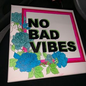 NO BAD VIBES